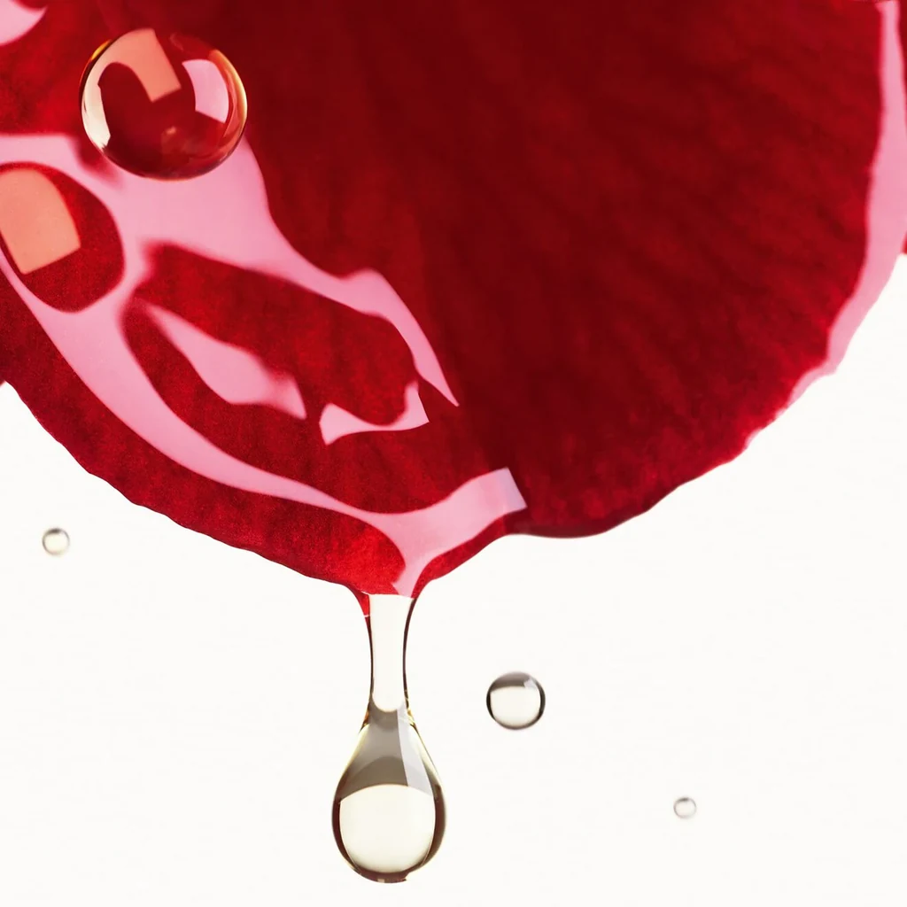 N°1 DE CHANEL Red Camellia Serum-In-Mist - 50ml - Image 4