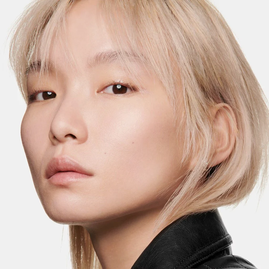 Les Beiges Foundation Healthy Glow Foundation Hydration And Longwear - Image 5