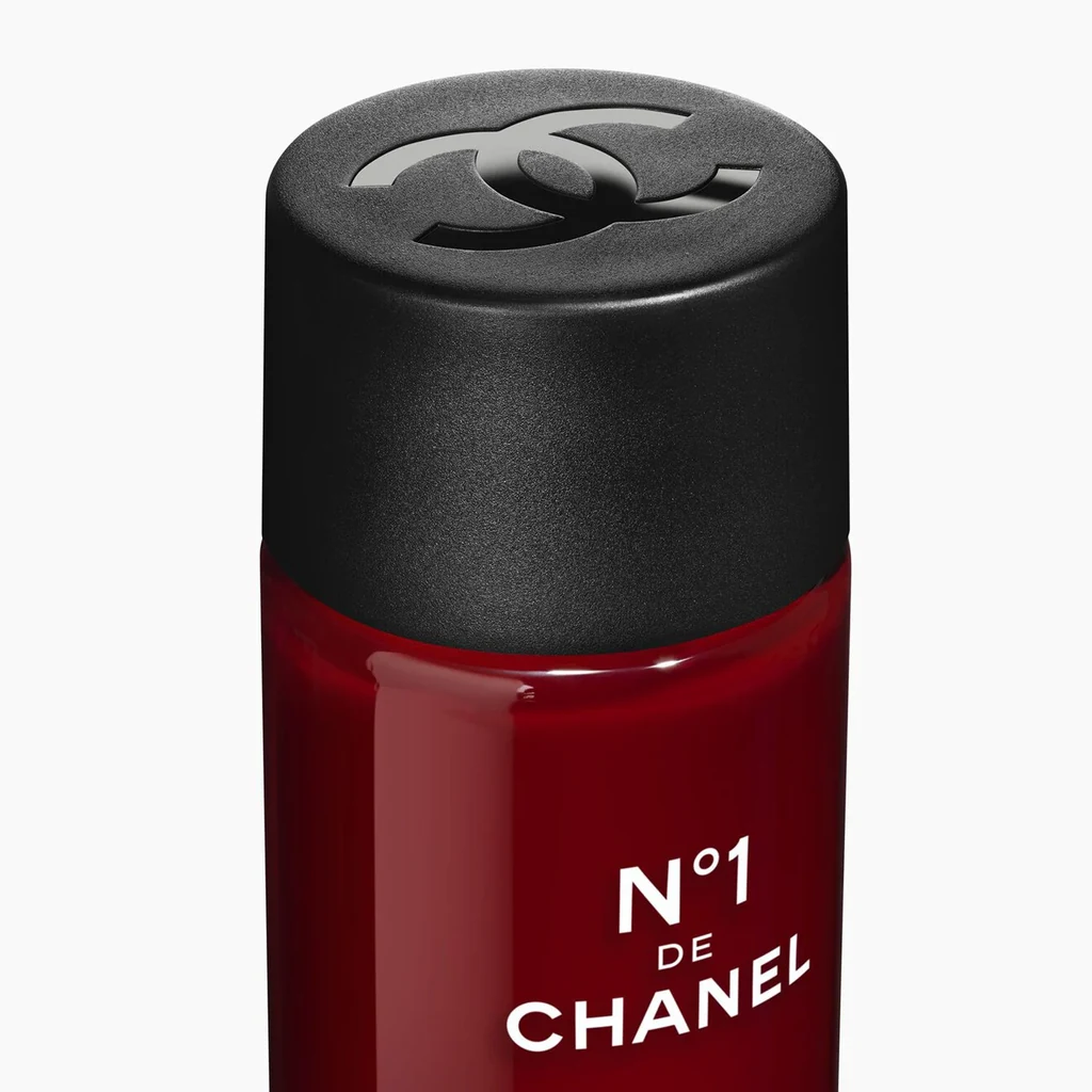 N°1 DE CHANEL REVITALIZING EYE SERUM - smooths and restores - 15ml - Image 2