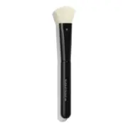 Touch-Up Face Brush N°104 Cream And Powder Foundation Brush