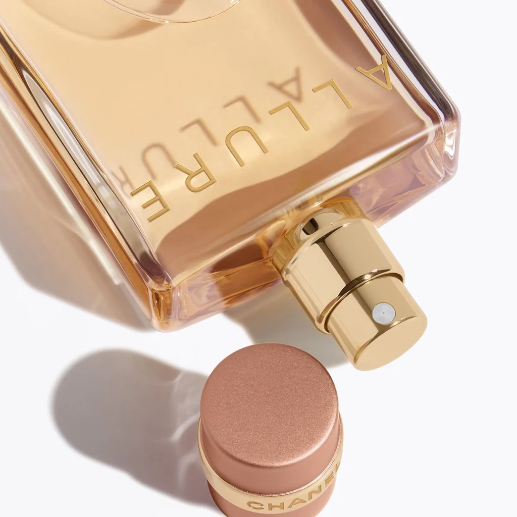 ALLURE - Eau De Parfum Spray - 50ml - Image 2